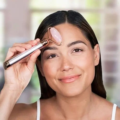 Вибриращ масажен ролер за лице - Facial roller » Murzel.bg Вибриращ масажен ролер за лице - Flawless roller - murzel.bg