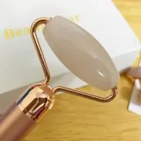 Вибриращ масажен ролер за лице - Facial roller » Murzel.bg Вибриращ масажен ролер за лице - Facial roller photo review