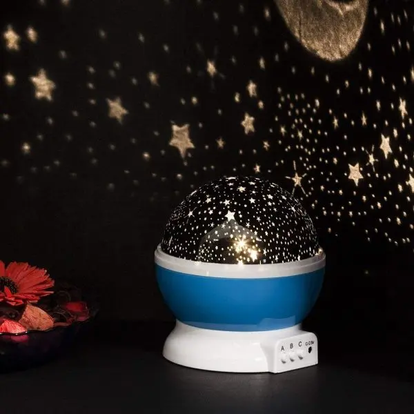 Лампа за детска стая нощно небе - Starry sky » Murzel.bg магическа-лампа-за-детска-стая-нощно-небе
