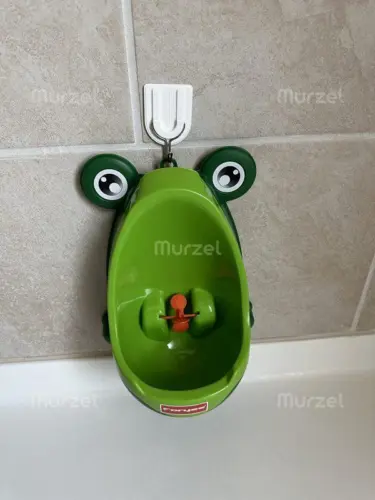 Click to view full screen Детски писоар за стена във формата на жаба - FrogPotty photo review