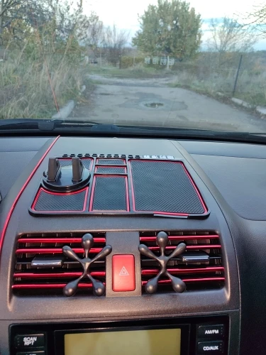 Противоплъзгаща подложка за табло със стойка за телефон - Dashboard pad photo review