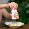 Ръчна преса за чесън на кубчета, чопър - PeelerGarlic » Murzel.bg Ръчна преса за чесън на кубчета, чопър – PeelerGarlic